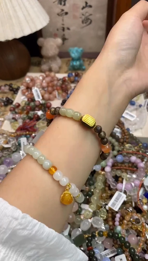 未镶嵌和田玉手饰336