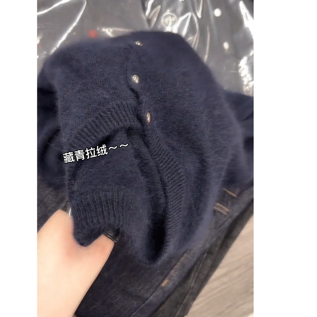 秋冬超火穿搭高级感软糯透气针织衫女2025新款小个子显瘦百搭上衣