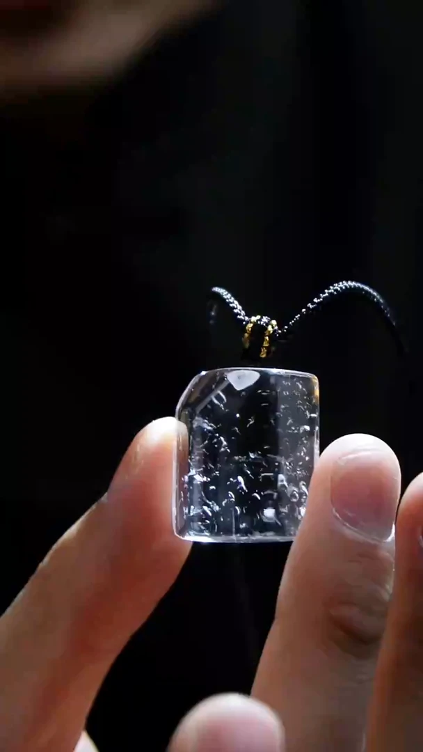 吊坠(赠链)未镶嵌水晶水晶