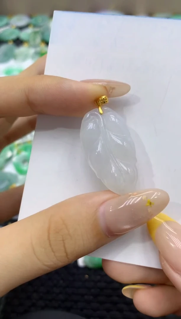 颈饰未镶嵌翡翠天然缅甸翡翠A货