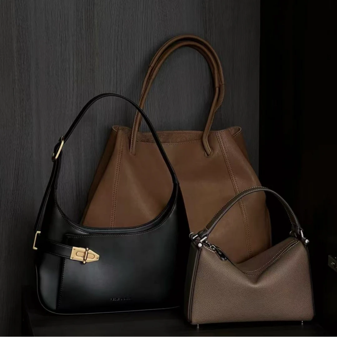 169~经典时尚百搭单肩斜挎腋下女士包包