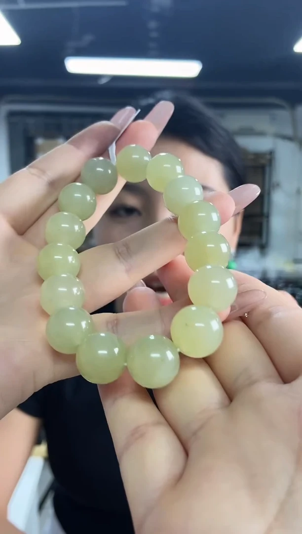 手链未镶嵌和田玉多样性发其一颜色微差