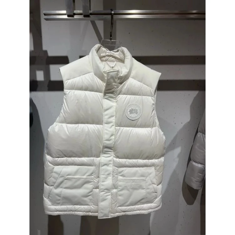 衣服/加拿大鹅/95新/C10893495955/[251122LT00ER]