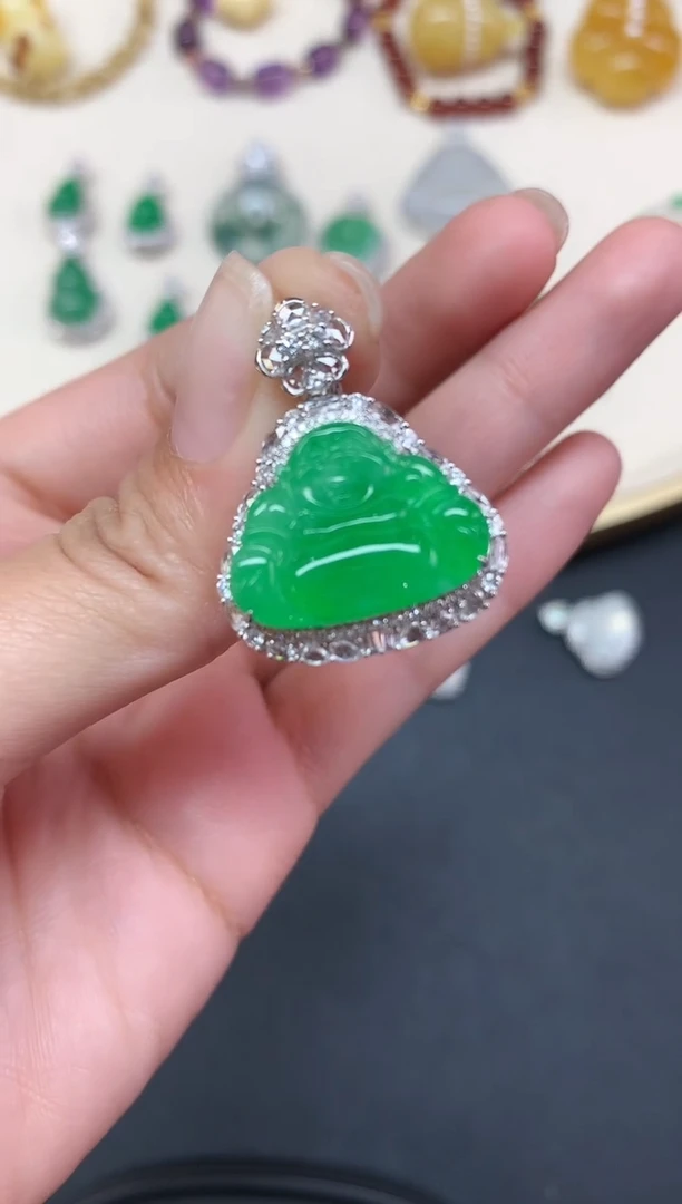 【闪购商品】翡翠吊坠(不含链)18K金镶嵌吊坠A513|3800