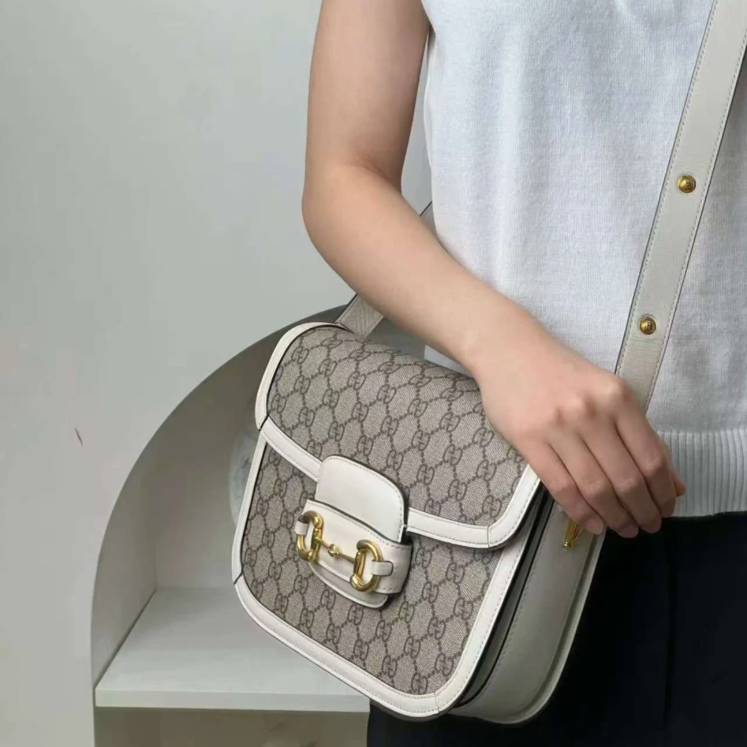 99新 GUCCI/古驰 1955马鞍中号白金/优品