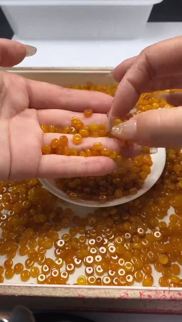 【闪购商品】翡翠颈饰未镶嵌w2295冰黄翡算盘6*3mm*30颗