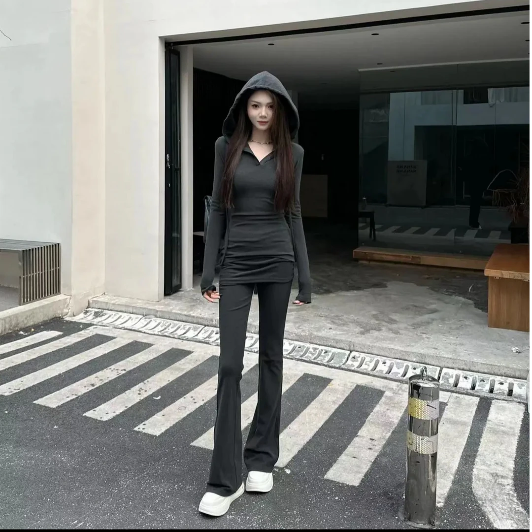 2025春秋新款一整套磨毛V领连帽抽绳上衣微喇裤子气质显瘦套装女