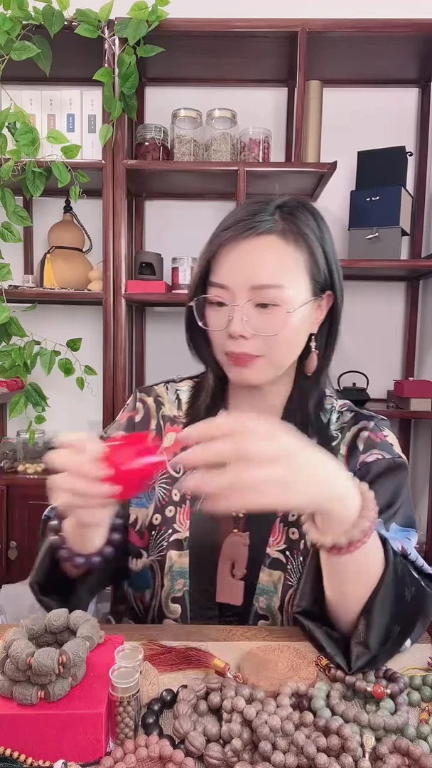 珠串鹅梨帐中香的小盘香