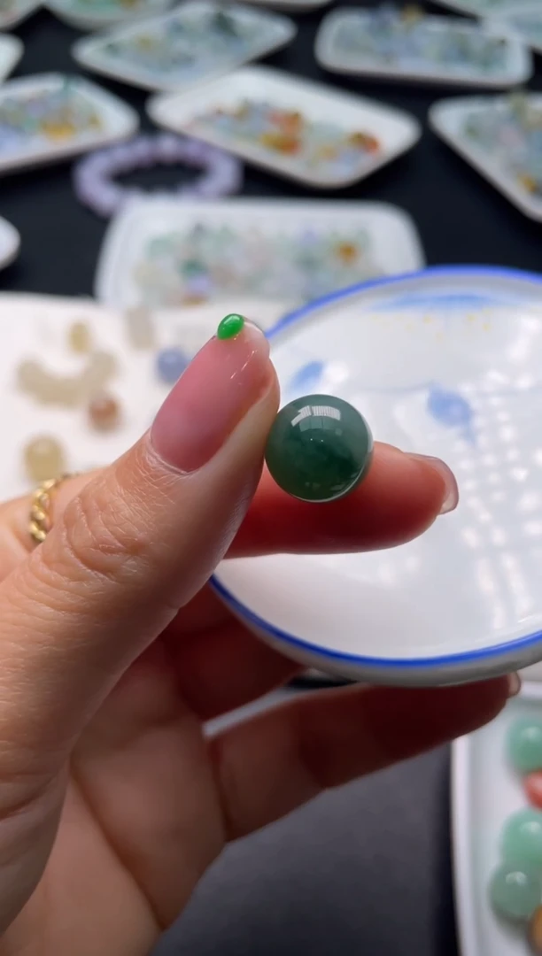 【闪购商品】定制翡翠未镶嵌啊A223