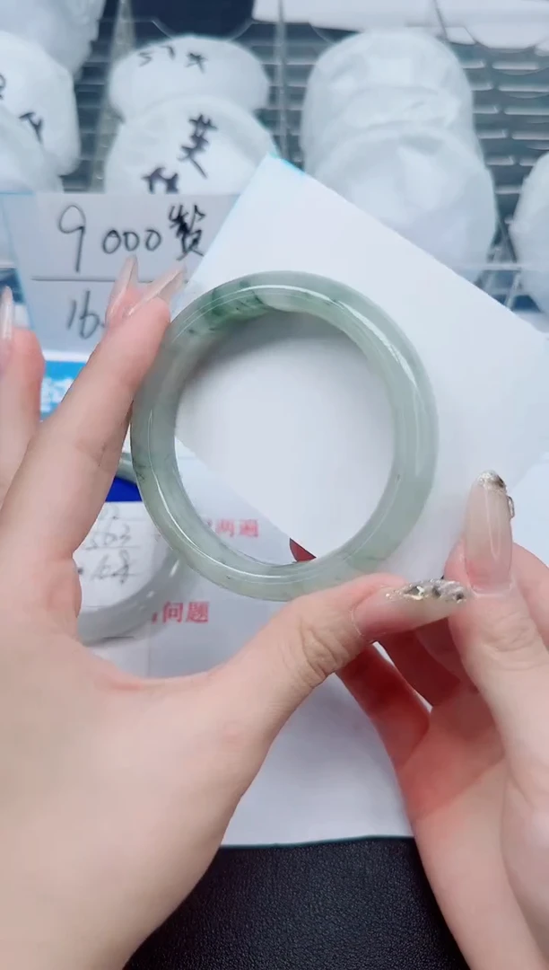 石英质玉手镯未镶嵌103-58