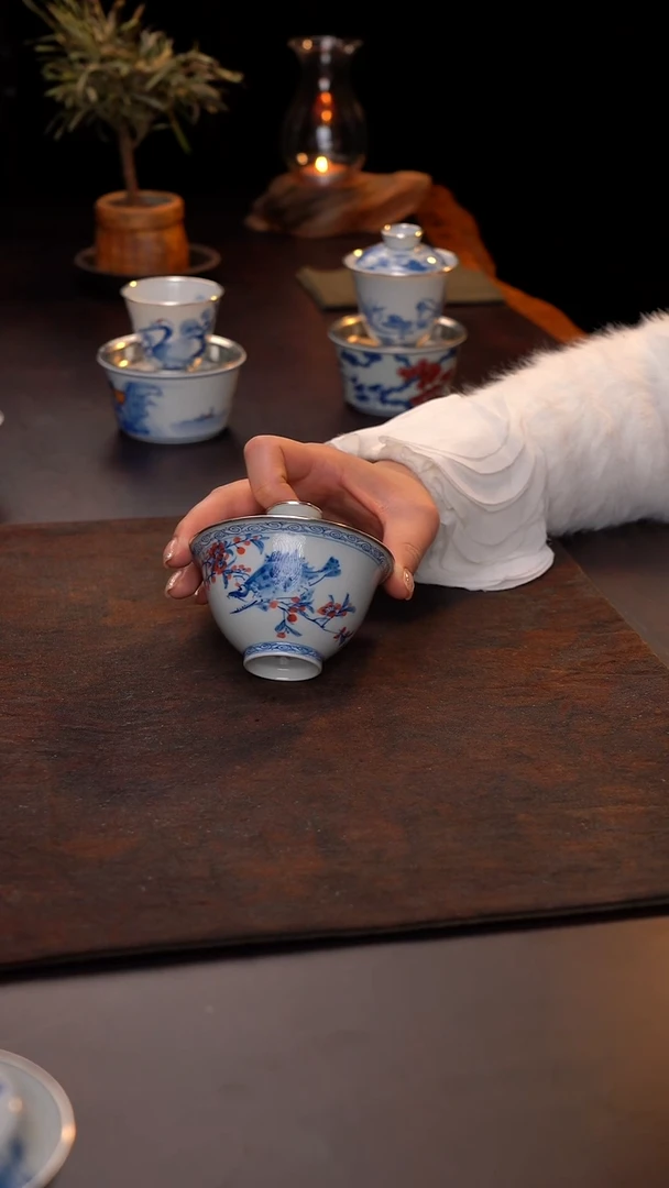 景德镇仿明青花手绘鳜鱼盖碗三包银口