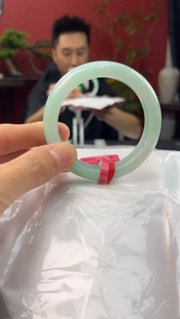 未镶嵌手镯翡翠1 56