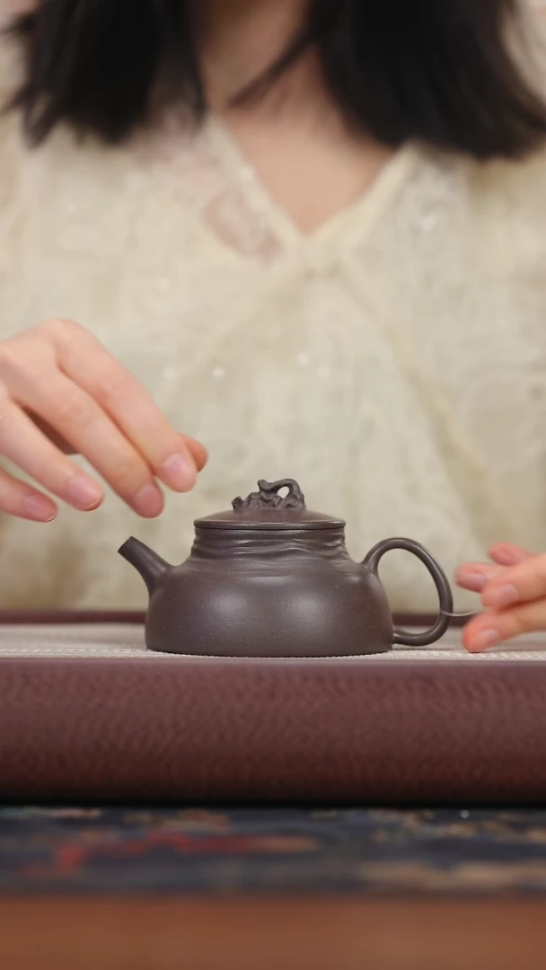 【闪购商品】紫砂茶壶qyt天青泥 观海清涛 180cc