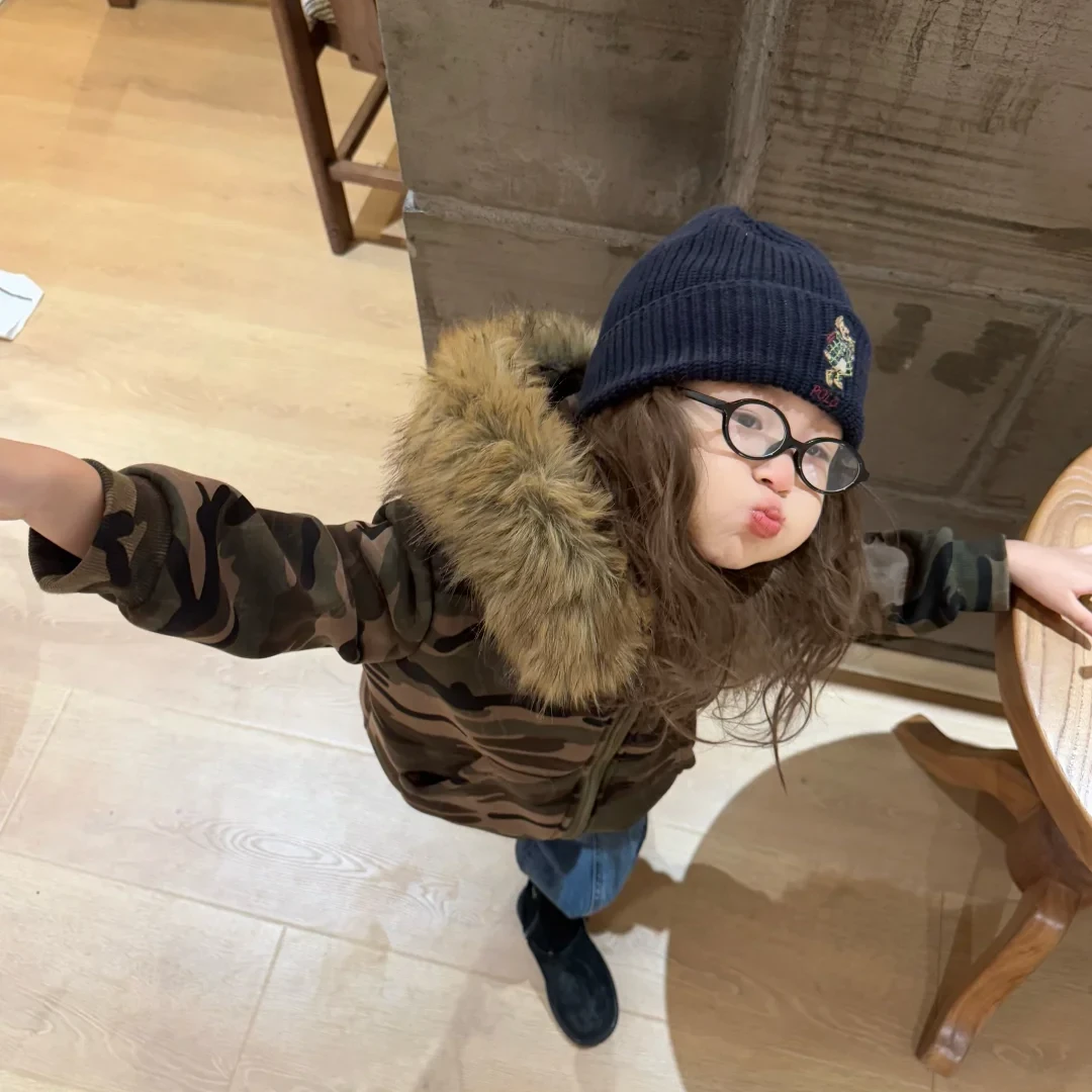 壹妈童装女童时尚套装秋冬新款洋气儿童黑色短款毛衣打底衫牛仔裤