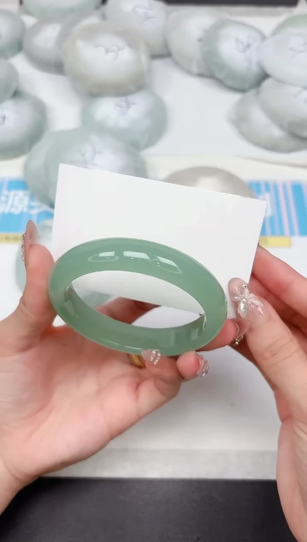 石英质玉手镯未镶嵌85-59.1