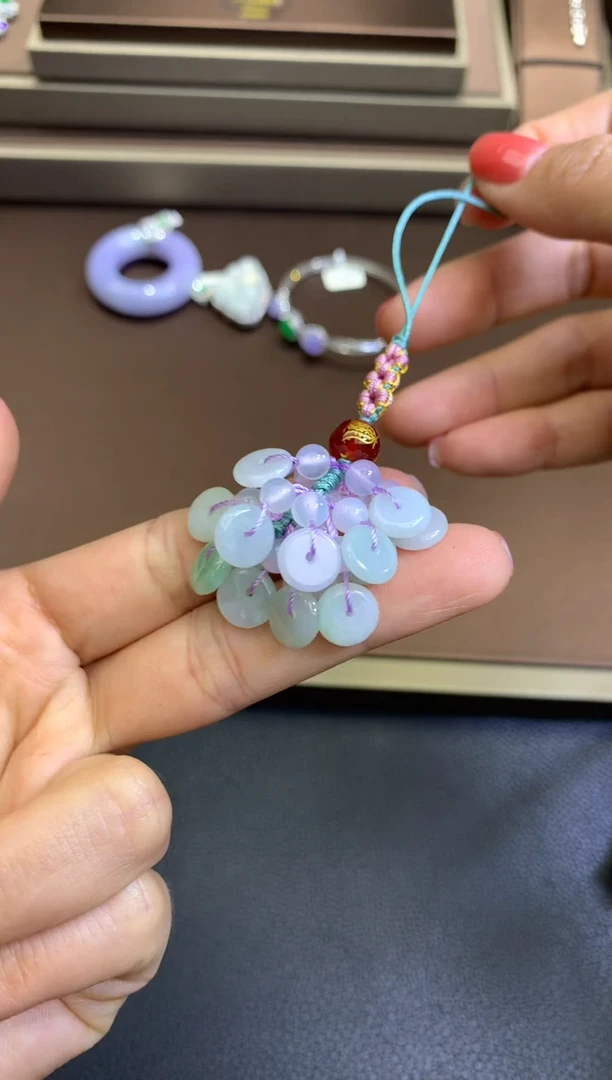 【闪购商品】翡翠挂件未镶嵌翡翠A货