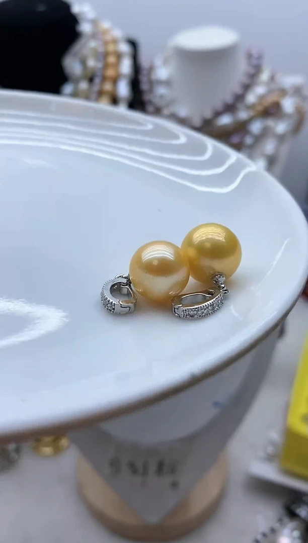 【闪购商品】淡水珍珠颈饰钛钢159