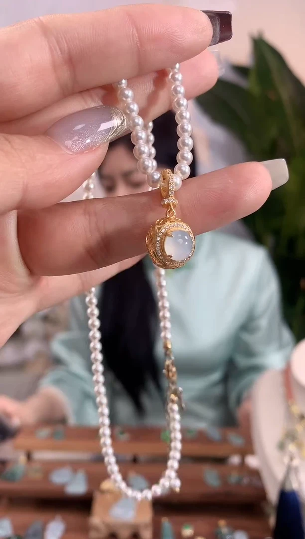 【闪购商品】翡翠吊坠(不含链)银S925镶嵌吊坠