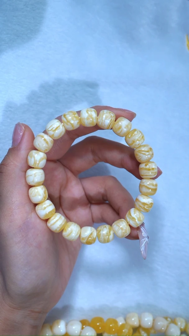 【闪购商品】蜜蜡手链未镶嵌典藏级10.5mm金瓷白虎皮千层