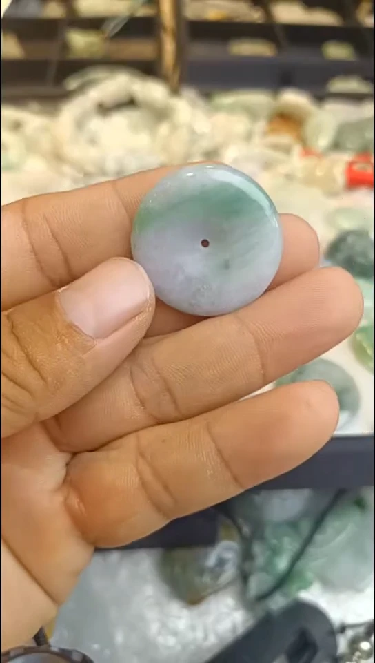 翡翠未镶嵌吊坠(不含链)平安扣