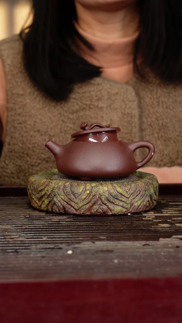 宜兴原矿紫砂壶茶壶宜兴原矿紫砂壶茶壶150C