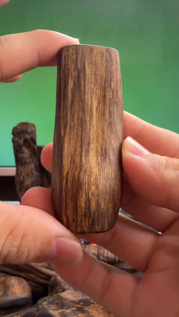 沉香手把件多样性发一