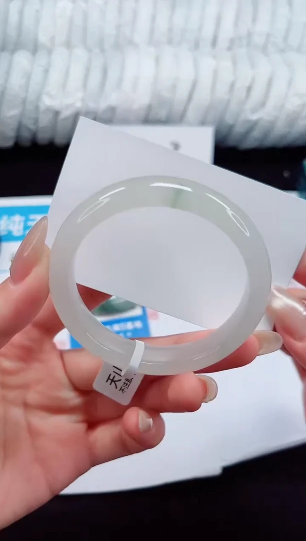 未镶嵌手镯石英质玉99-52/53