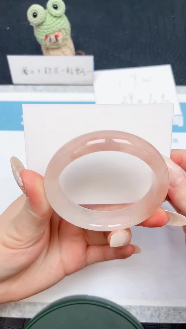 【闪购商品】石英质玉手镯未镶嵌141-54.6