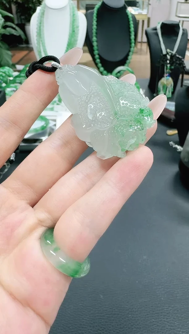 未镶嵌1石英质玉（非洲翠）/4192