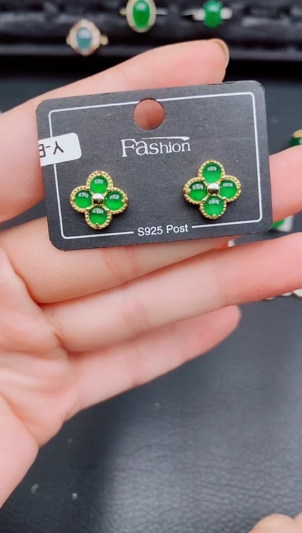 【闪购商品】翡翠耳饰银S925镶嵌天然a货翡翠645