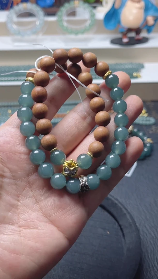 未镶嵌手串翡翠天然危地马拉翡翠A货手串卡9.8左右