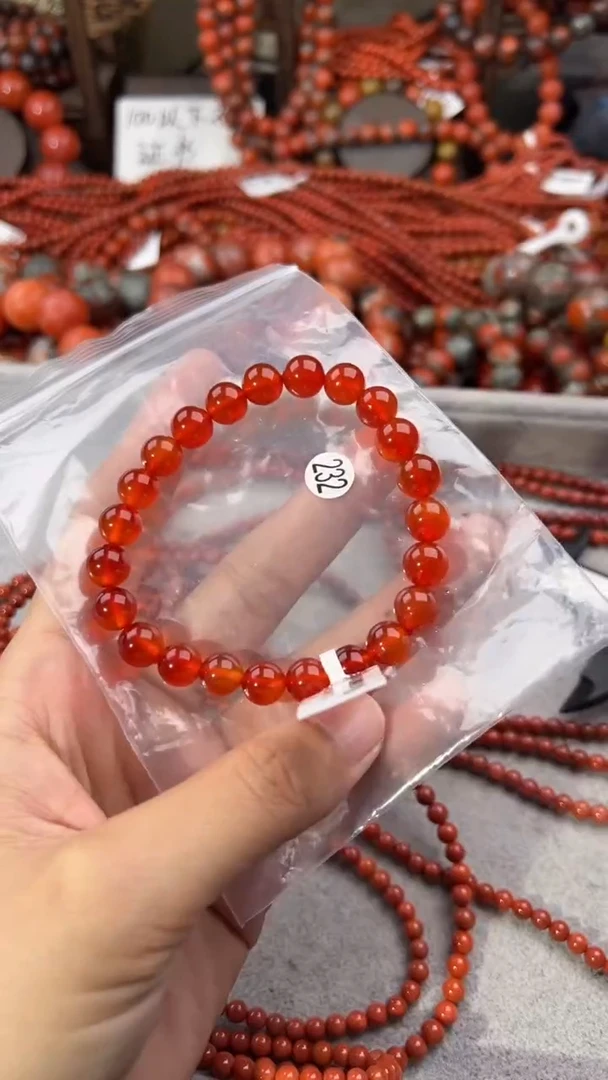 南红玛瑙手串未镶嵌8+