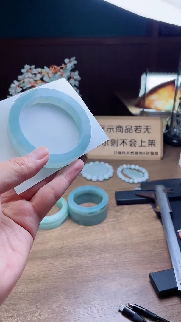 定制翡翠手镯未镶嵌定制