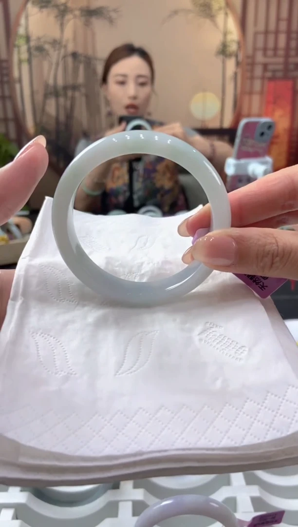 翡翠手镯未镶嵌00004051