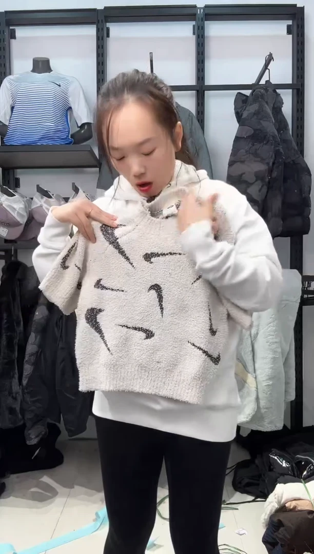 2364   编码  瑕疵直播间过款为准 尺码  ·