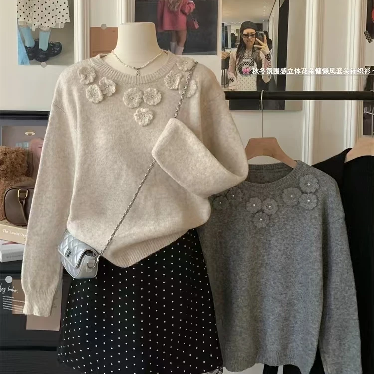 立体花朵毛针织衫女秋冬季新款设计感休闲百搭上衣圆领温柔风毛衣
