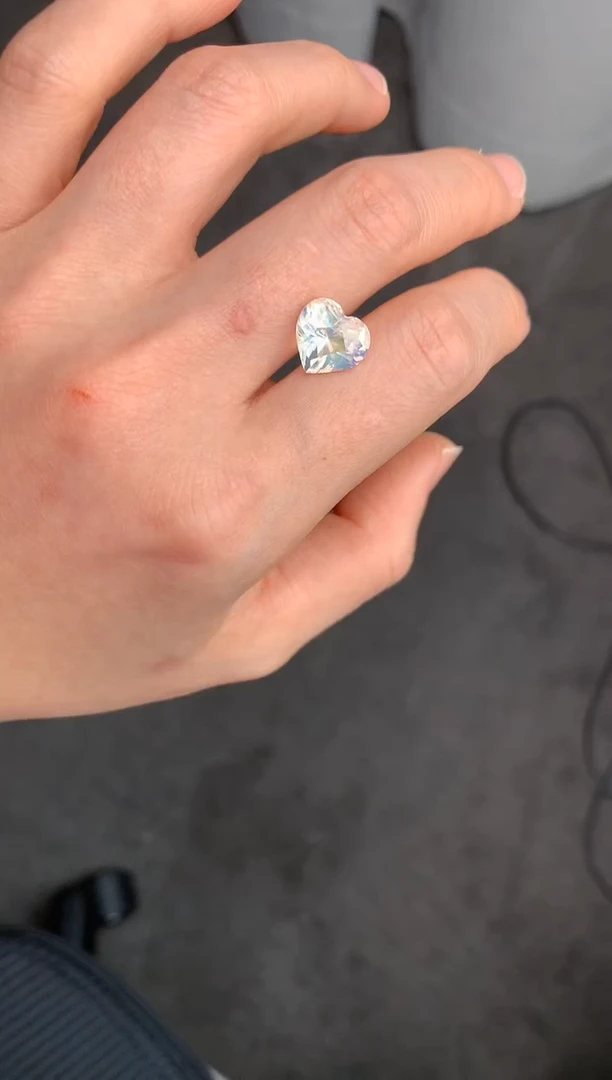 【闪购商品】月光石裸石未镶嵌4.6ct月光石