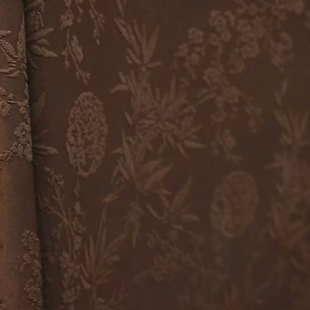 咖色梅花提花针织弹力面料（不支持7天无理由）