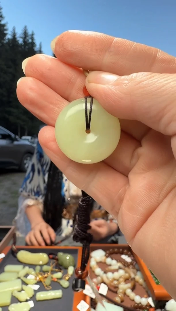 和田玉未镶嵌吊坠(不含链)吊坠