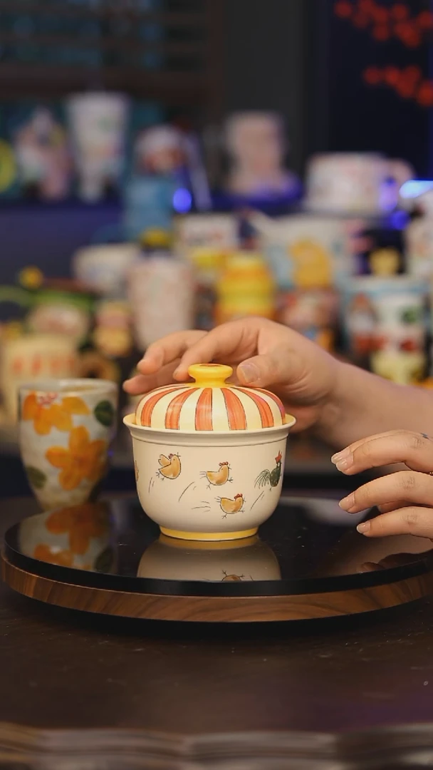 【闪购商品】摆件景德镇釉下彩绘设计师款式陶瓷