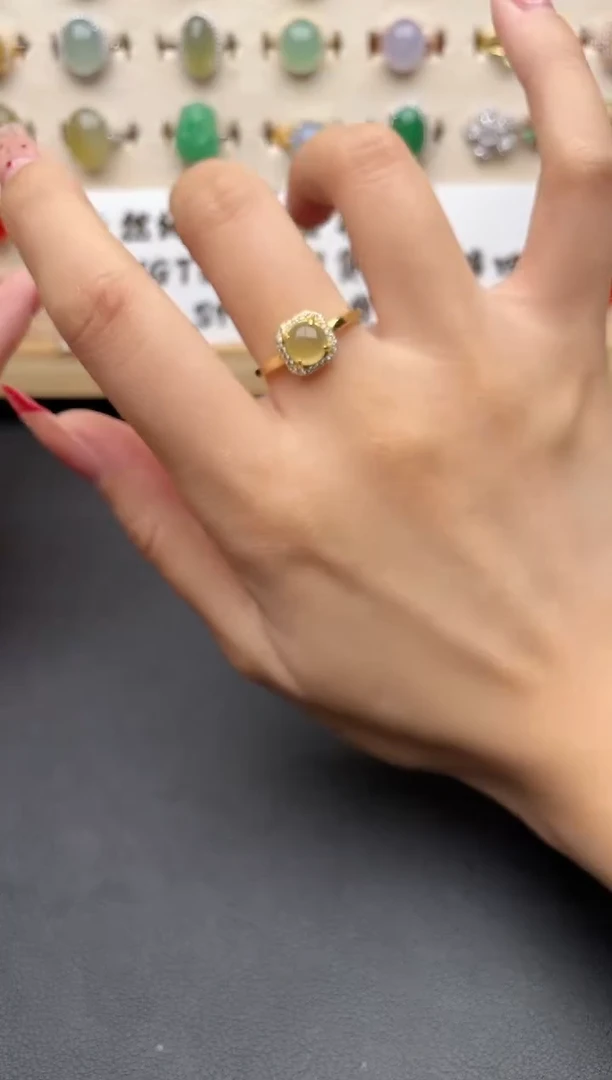 【闪购商品】翡翠戒指银S925镶嵌一物一证一礼盒