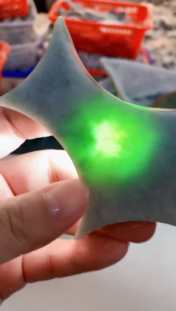 【闪购商品】翡翠颈饰未镶嵌0东0翡翠珠宝76