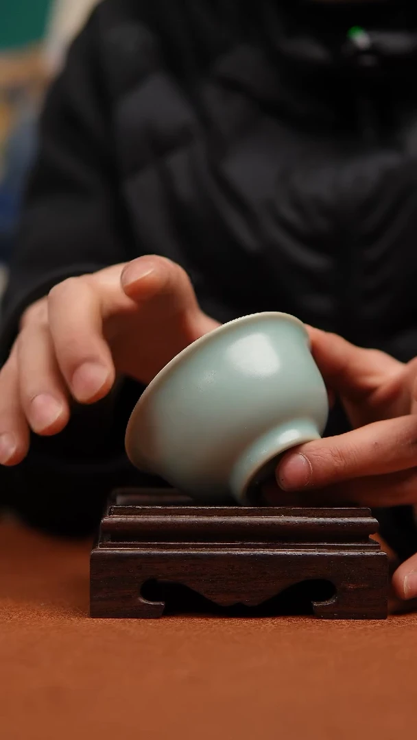 【闪购商品】瓷片原产地鱼鳞冰花压手杯微瑕福利