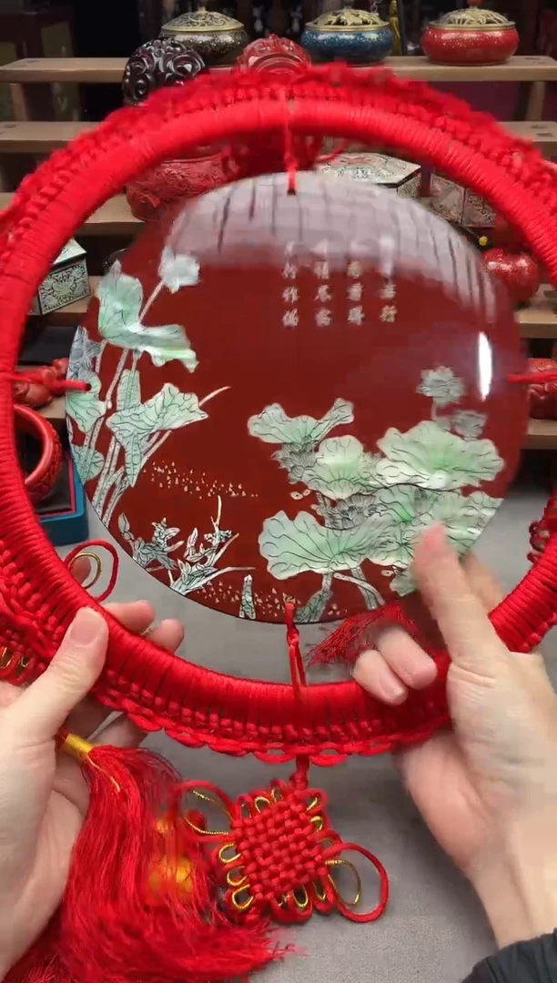 扬州漆器平磨荷花中国结