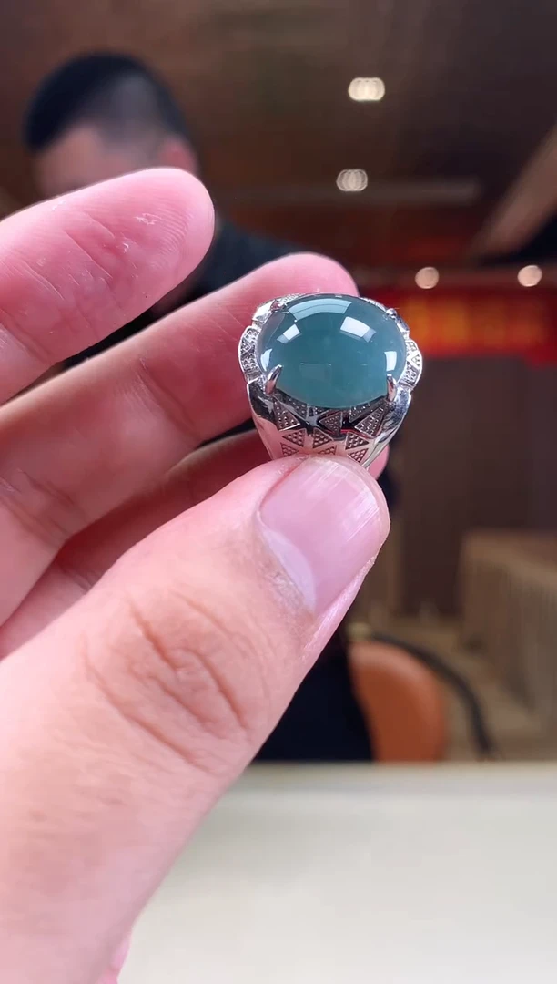 【闪购商品】翡翠戒指未镶嵌             *68