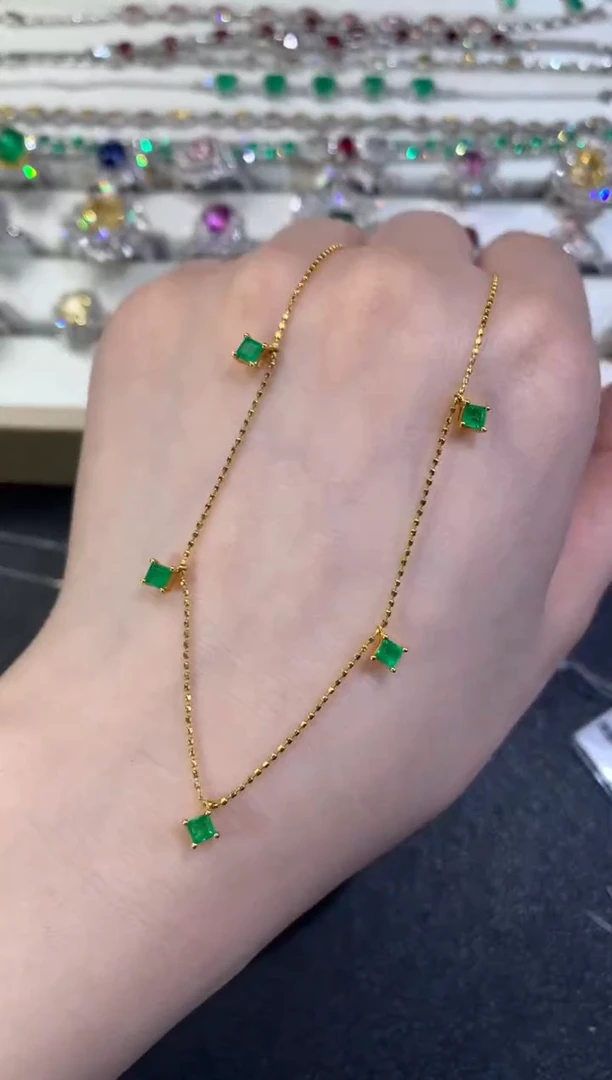 【闪购商品】祖母绿项链18K金镶嵌Z122|2980