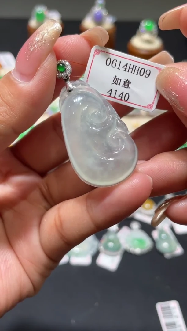 翡翠挂件18K金镶嵌0614HH09
