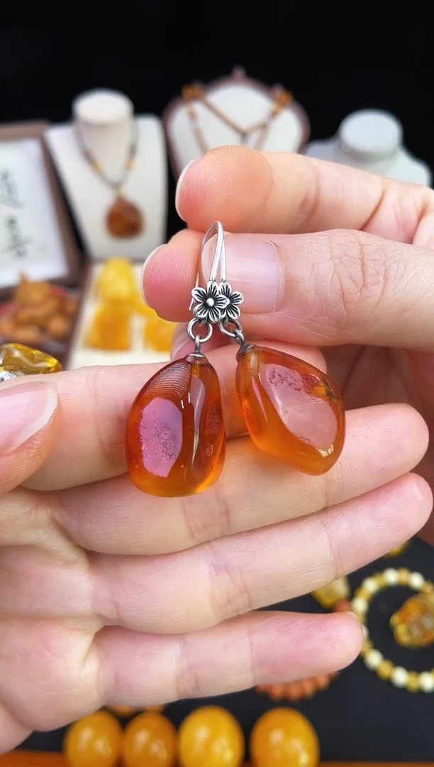 琥珀未镶嵌珠宝奇石柒月