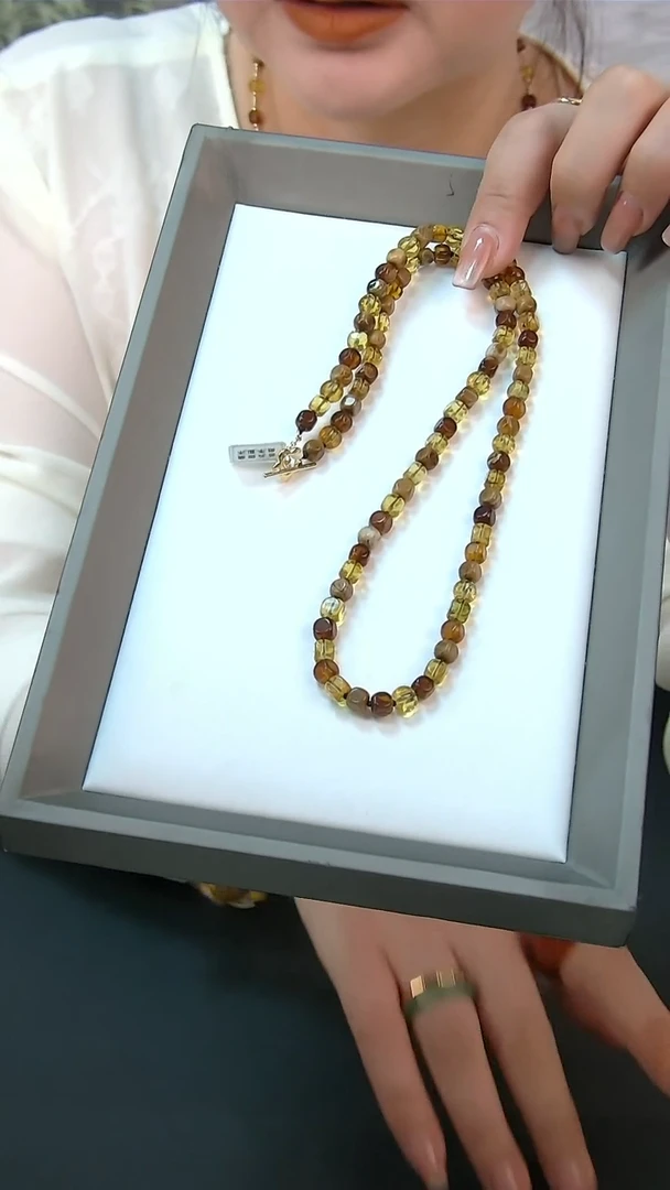 未镶嵌颈饰琥珀方糖5m 55cm B015