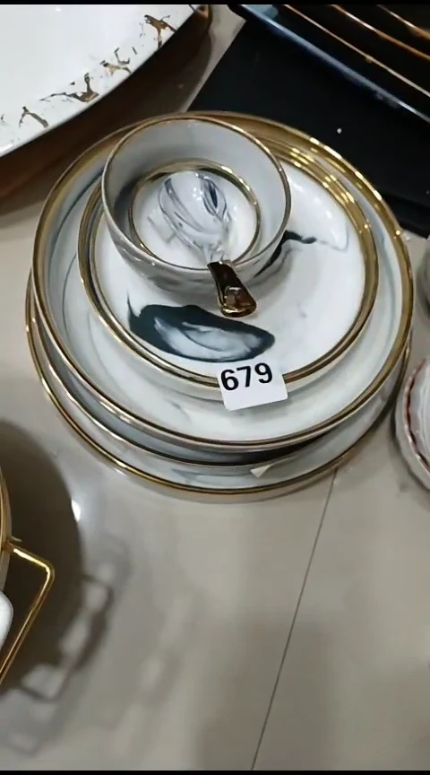 瓷奥**哦679大理石纹金边一套
